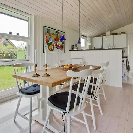 Fleur - 50m From The Sea By Interhome Ferienhaus